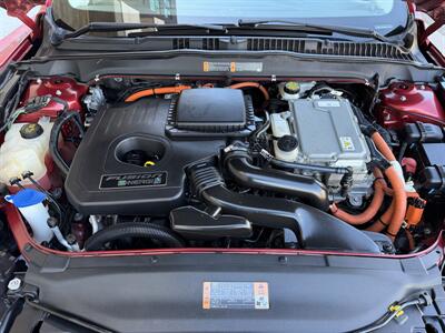 2016 Ford Fusion Energi Titanium - Photo 18 - Tarzana, CA 91356