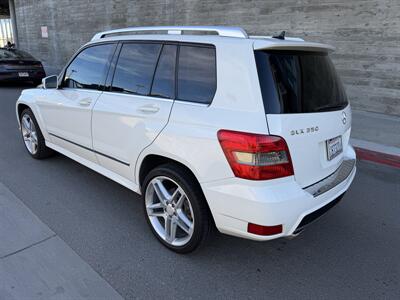 2011 Mercedes-Benz GLK GLK 350 4MATIC   - Photo 4 - Tarzana, CA 91356