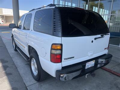 2005 GMC Yukon SLT   - Photo 4 - Tarzana, CA 91356