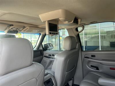 2005 GMC Yukon SLT   - Photo 9 - Tarzana, CA 91356