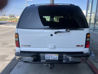 2005 GMC Yukon SLT   - Photo 5 - Tarzana, CA 91356