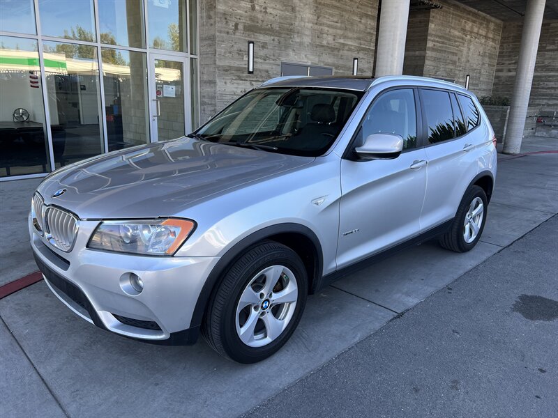 2011 BMW X3 xDrive28i - Photo 1 - Tarzana, CA 91356