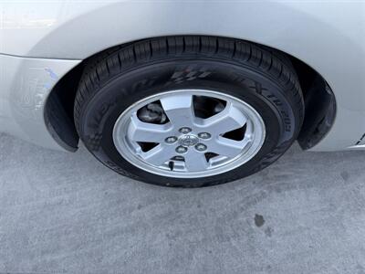 2005 Toyota Prius - Photo 9 - Tarzana, CA 91356