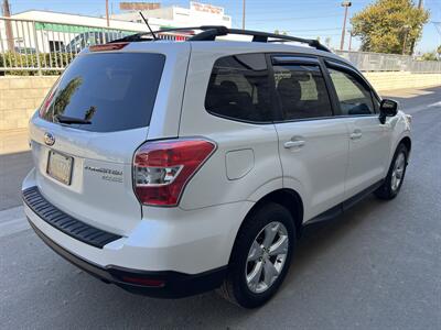 2015 Subaru Forester 2.5i Premium   - Photo 5 - Tarzana, CA 91356