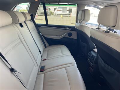 2013 BMW X5 xDrive35i Premium   - Photo 12 - Tarzana, CA 91356