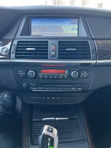 2013 BMW X5 xDrive35i Premium   - Photo 18 - Tarzana, CA 91356