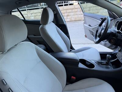 2014 Kia Optima LX - Photo 14 - Tarzana, CA 91356