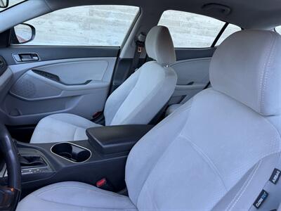 2014 Kia Optima LX - Photo 10 - Tarzana, CA 91356