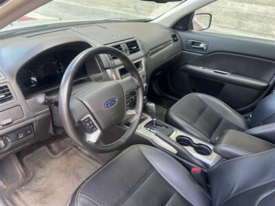 2010 Ford Fusion SEL   - Photo 8 - Tarzana, CA 91356