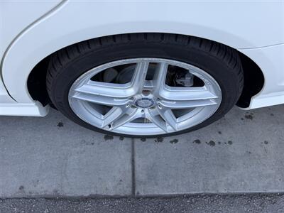 2012 Mercedes-Benz C 250 Sport - Photo 10 - Tarzana, CA 91356