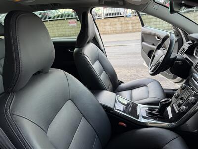 2015 Volvo XC70 T5 Drive-E Premier   - Photo 17 - Tarzana, CA 91356
