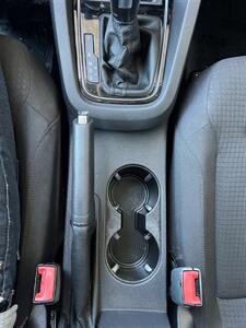 2015 Volkswagen Jetta TDI S   - Photo 17 - Tarzana, CA 91356