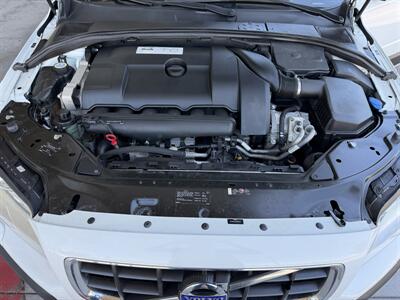 2013 Volvo XC70 T6 Platinum - Photo 20 - Tarzana, CA 91356