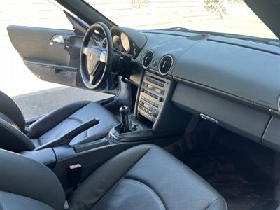 2006 Porsche Boxster   - Photo 11 - Tarzana, CA 91356