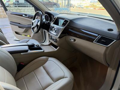 2012 Mercedes-Benz ML 350   - Photo 18 - Tarzana, CA 91356