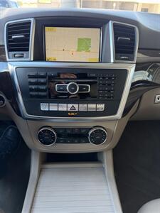 2012 Mercedes-Benz ML 350   - Photo 23 - Tarzana, CA 91356