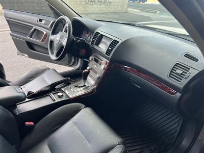 2008 Subaru Outback 2.5XT Limited   - Photo 15 - Tarzana, CA 91356