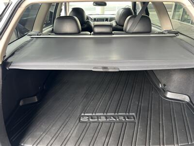 2008 Subaru Outback 2.5XT Limited   - Photo 14 - Tarzana, CA 91356