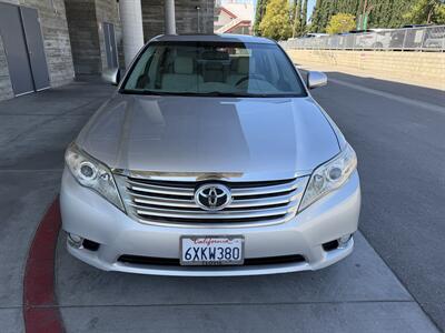 2012 Toyota Avalon Limited   - Photo 8 - Tarzana, CA 91356