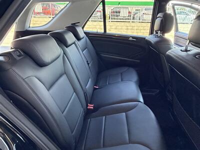 2010 Mercedes-Benz ML 350 4MATIC   - Photo 16 - Tarzana, CA 91356