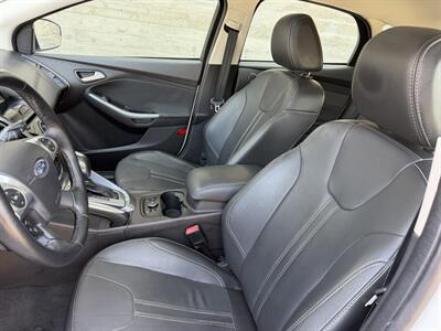 2013 Ford Focus Titanium   - Photo 12 - Tarzana, CA 91356