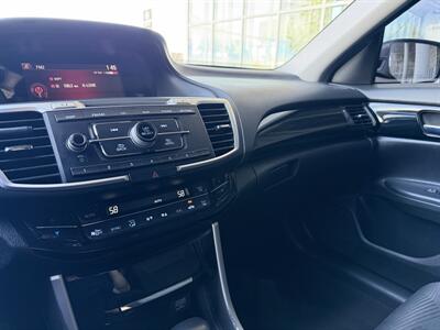 2017 Honda Accord LX   - Photo 20 - Tarzana, CA 91356