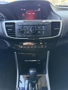 2017 Honda Accord LX   - Photo 18 - Tarzana, CA 91356