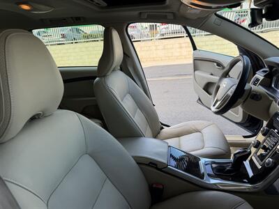 2015 Volvo XC70 T5 Drive-E Platinum   - Photo 18 - Tarzana, CA 91356