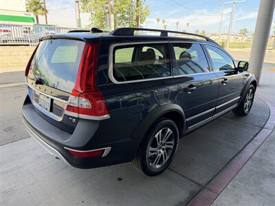 2015 Volvo XC70 T5 Drive-E Platinum   - Photo 6 - Tarzana, CA 91356