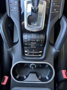 2011 Porsche Cayenne S   - Photo 20 - Tarzana, CA 91356