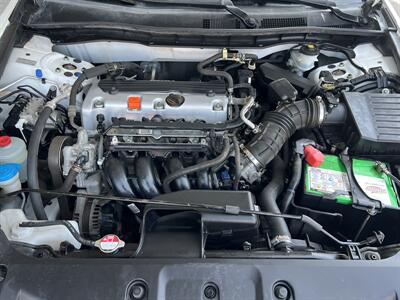 2012 Honda Accord LX-P   - Photo 17 - Tarzana, CA 91356