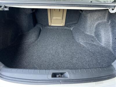 2012 Honda Accord LX-P   - Photo 13 - Tarzana, CA 91356