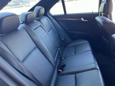 2012 Mercedes-Benz C 250 Sport   - Photo 16 - Tarzana, CA 91356