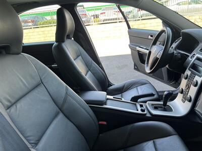 2011 Volvo S40 T5   - Photo 16 - Tarzana, CA 91356