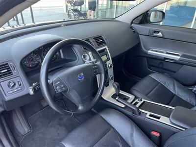 2011 Volvo S40 T5   - Photo 8 - Tarzana, CA 91356