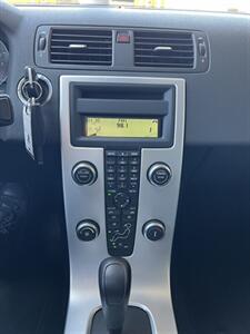 2011 Volvo S40 T5   - Photo 18 - Tarzana, CA 91356