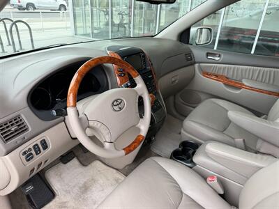 2008 Toyota Sienna XLE Limited - Photo 10 - Tarzana, CA 91356