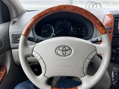 2008 Toyota Sienna XLE Limited - Photo 20 - Tarzana, CA 91356