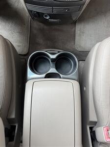 2008 Toyota Sienna XLE Limited - Photo 22 - Tarzana, CA 91356