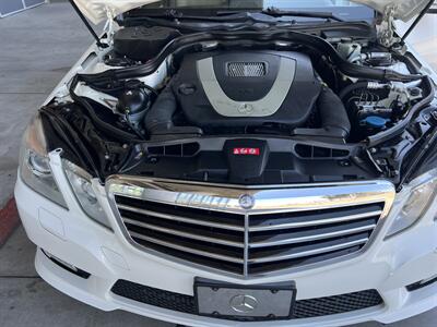 2011 Mercedes-Benz E 350 Sport   - Photo 16 - Tarzana, CA 91356