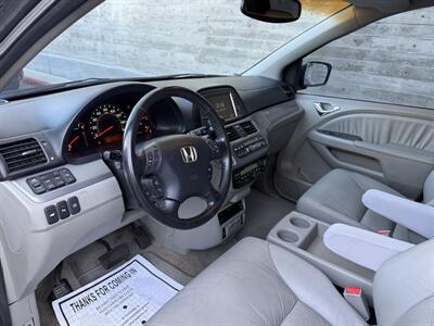 2008 Honda Odyssey Touring   - Photo 11 - Tarzana, CA 91356