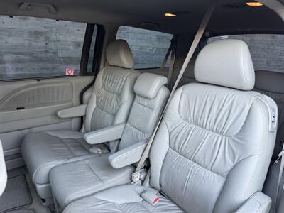 2008 Honda Odyssey Touring   - Photo 14 - Tarzana, CA 91356
