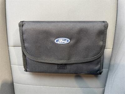 2015 Ford Escape SE - Photo 18 - Tarzana, CA 91356