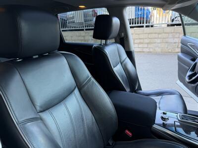 2015 INFINITI QX60   - Photo 17 - Tarzana, CA 91356