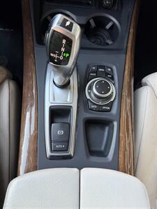 2012 BMW X5 xDrive35i Premium - Photo 19 - Tarzana, CA 91356