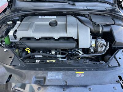 2009 Volvo XC70 T6   - Photo 19 - Tarzana, CA 91356