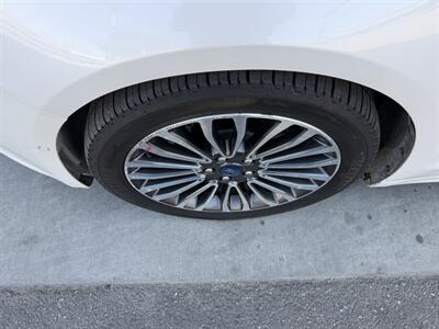 2017 Ford Fusion Hybrid Platinum   - Photo 9 - Tarzana, CA 91356
