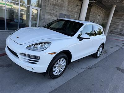 2014 Porsche Cayenne Platinum - Photo 1 - Tarzana, CA 91356