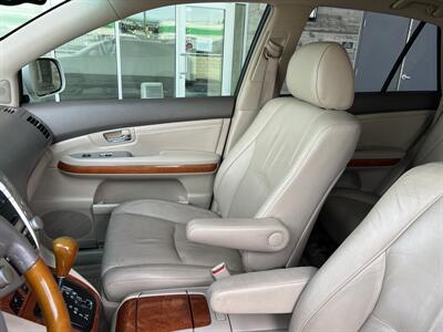 2004 Lexus RX 330   - Photo 10 - Tarzana, CA 91356