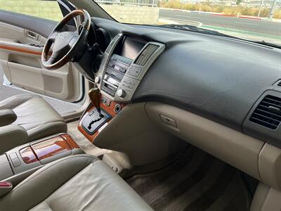 2004 Lexus RX 330   - Photo 21 - Tarzana, CA 91356